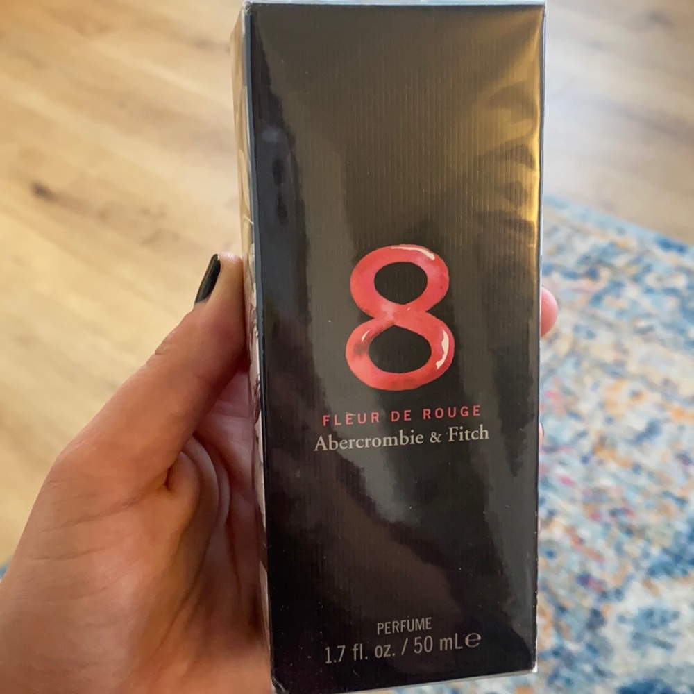 Abercrombie 8 Perfume - Fleur De Rouge